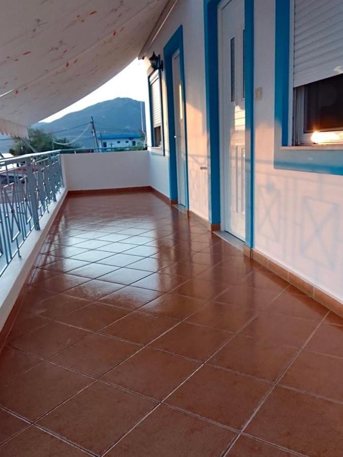 Villa Gusti Borsh Esterno foto